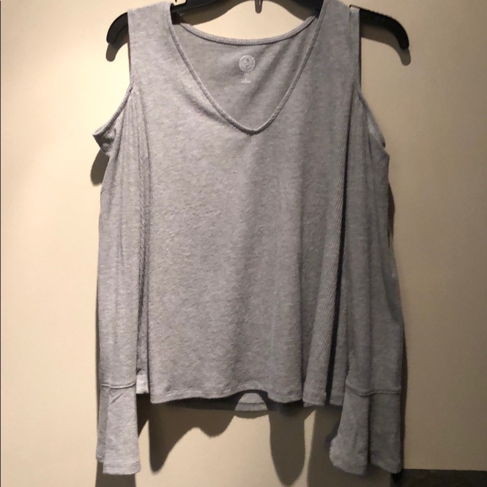 Cold shoulder shirt with bell sleeves